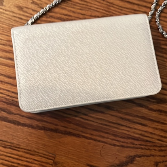 WOC - Picture 2 of 5